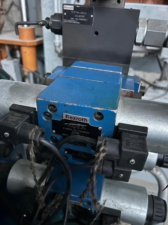 Máquina de Bloco/Paver Automática Hzen HZ04 - Foto 4