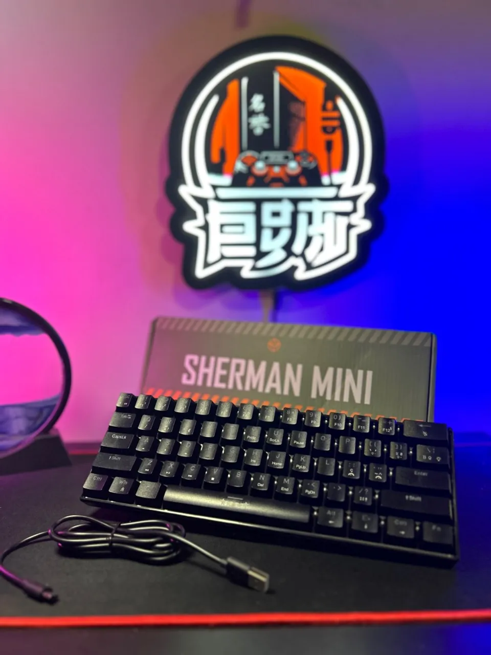 Teclado Mecanico Gamer TGT 60% Sherman Mini Rainbow Switch Azul Novo