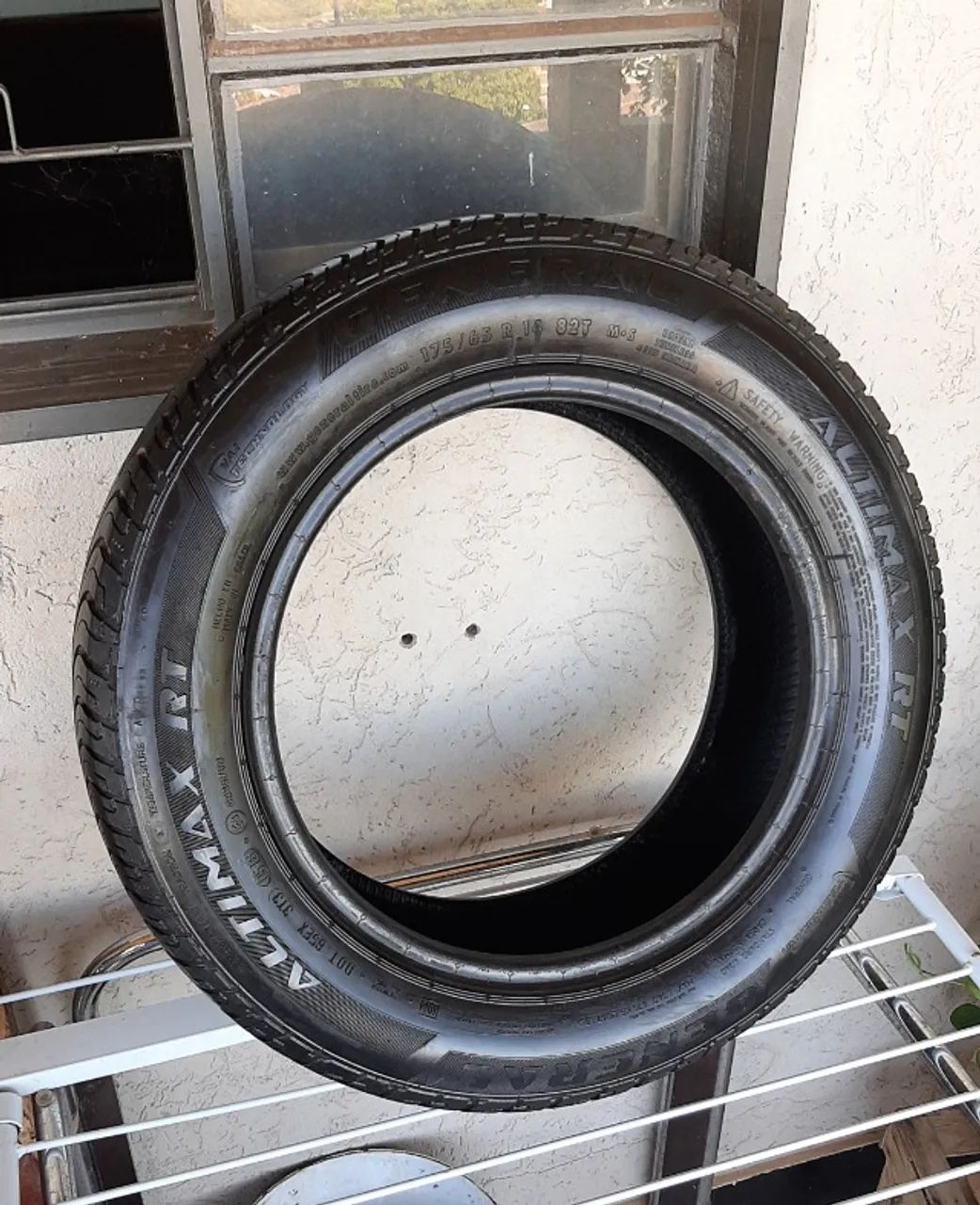 Pneu 175/65r14 - Foto 4