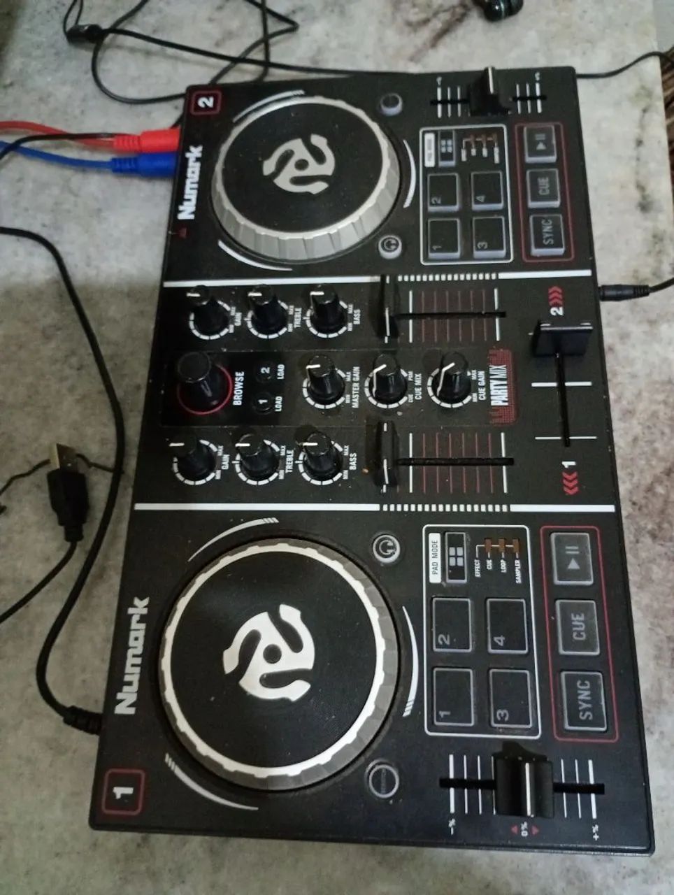 Mesa de Som Numark Party Mix DJ - Foto 3