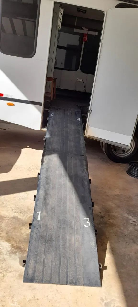 Motorhome Volkswagem 9-150 chassi longo 2008 - Motor Turbo - Foto 9