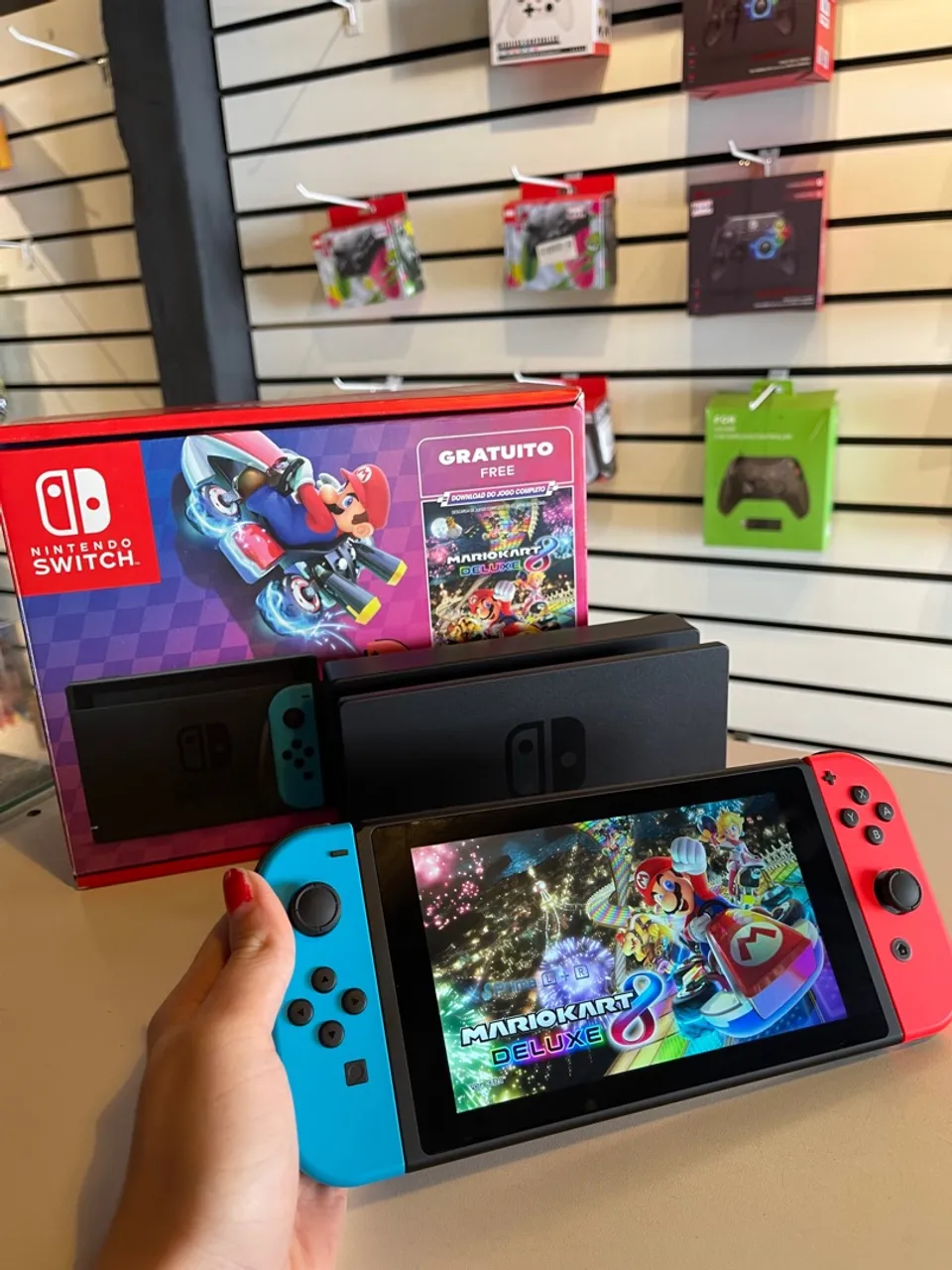 Nintendo switch Destravado com loja de jogos NOVO COM GARANTIA