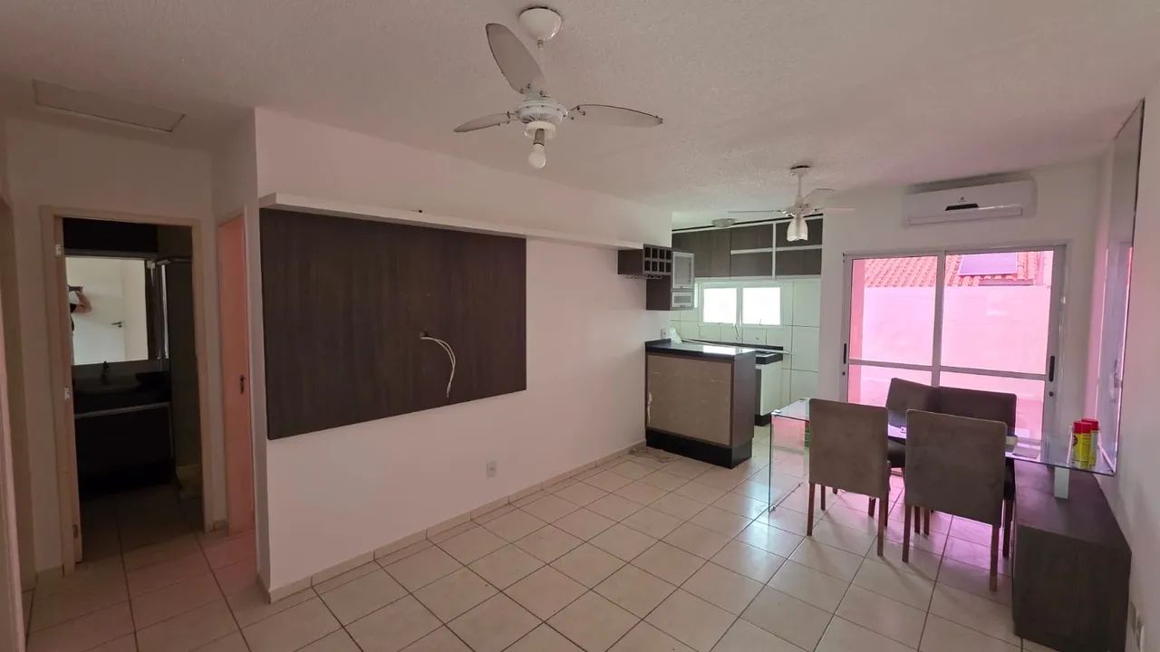 Casa no Condomínio Esmeralda VG