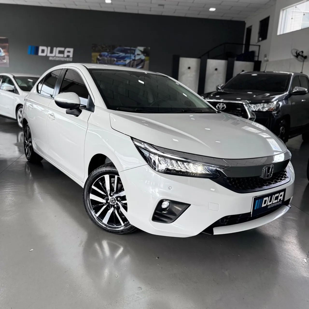 Honda City Touring Hatch 1.5 Flex Aut 2024