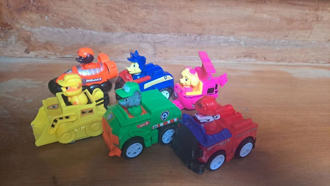 Patrulha Canina - Carrinhos com Personagens - 8 Peças - Foto 4