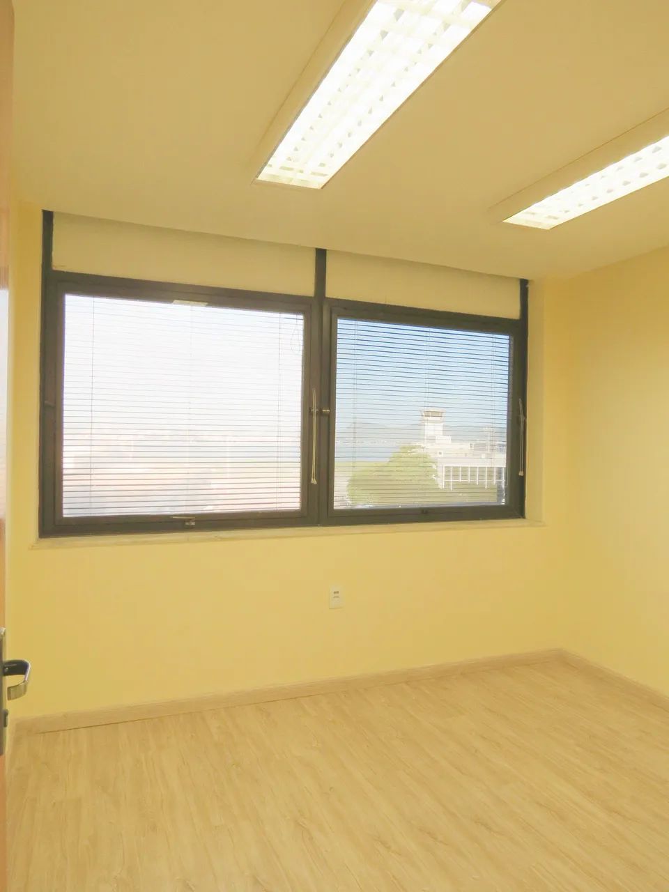 AMPLA SALA COMERCIAL NO CONDOMÍNIO ORLY - Foto 3