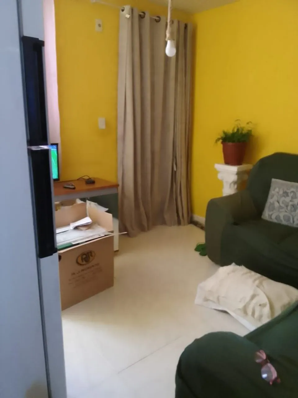 Alugo kitnets mobiliada cosmos e vendo apartamento santa cruz