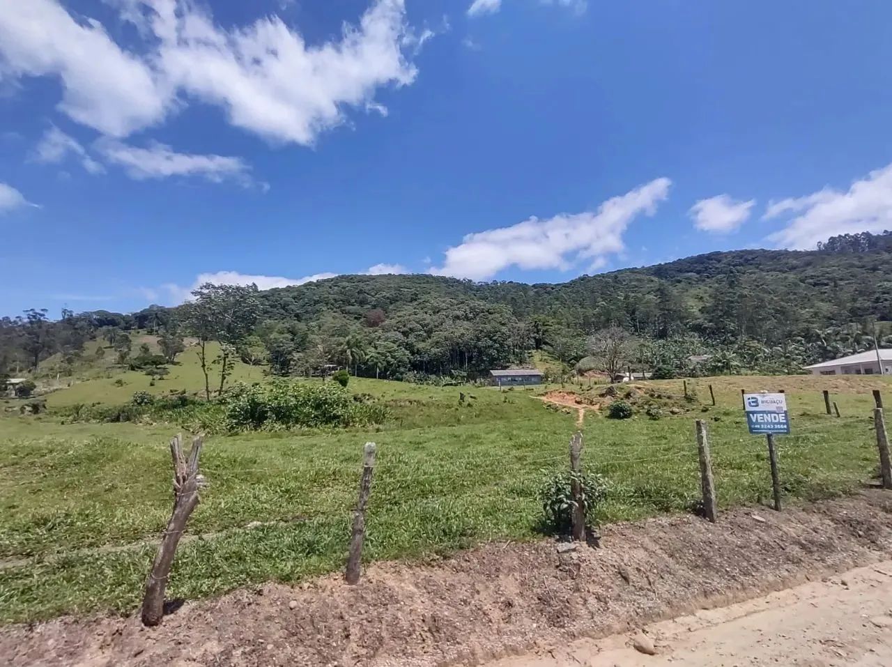 Sítio / Área Rural com 2 hectares em Três Riachos, Biguaçu