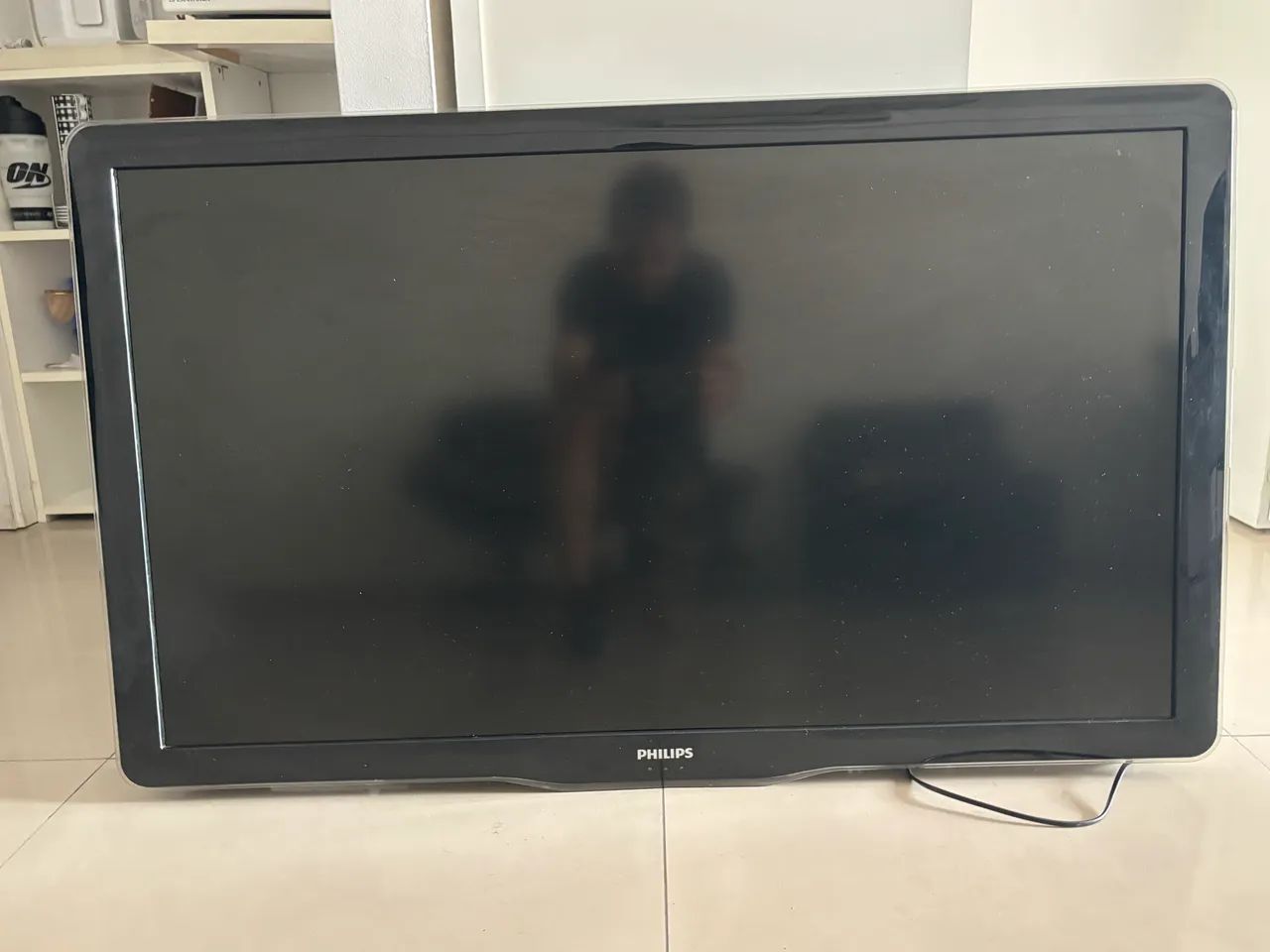 Tv Philips 46 polegadas em estado de nova