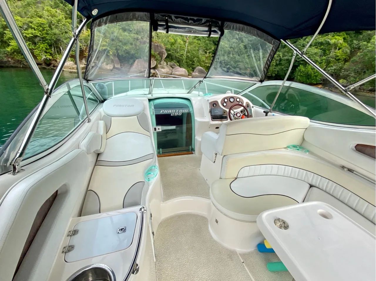 Lancha Phantom 290 2004 - motor Volvo 5.7Gxi 320 HP  - Foto 12