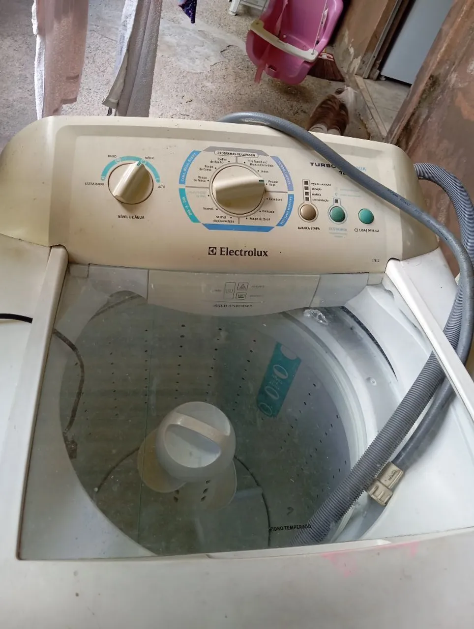 Máquina de Lavar Roupa Electrolux