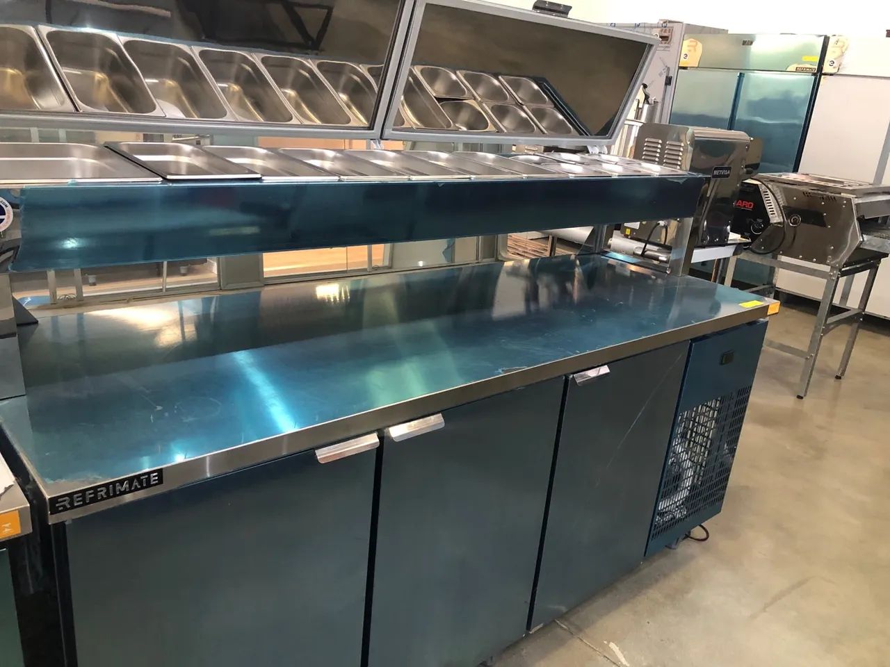 Balcão de serviço condimentador- 2m