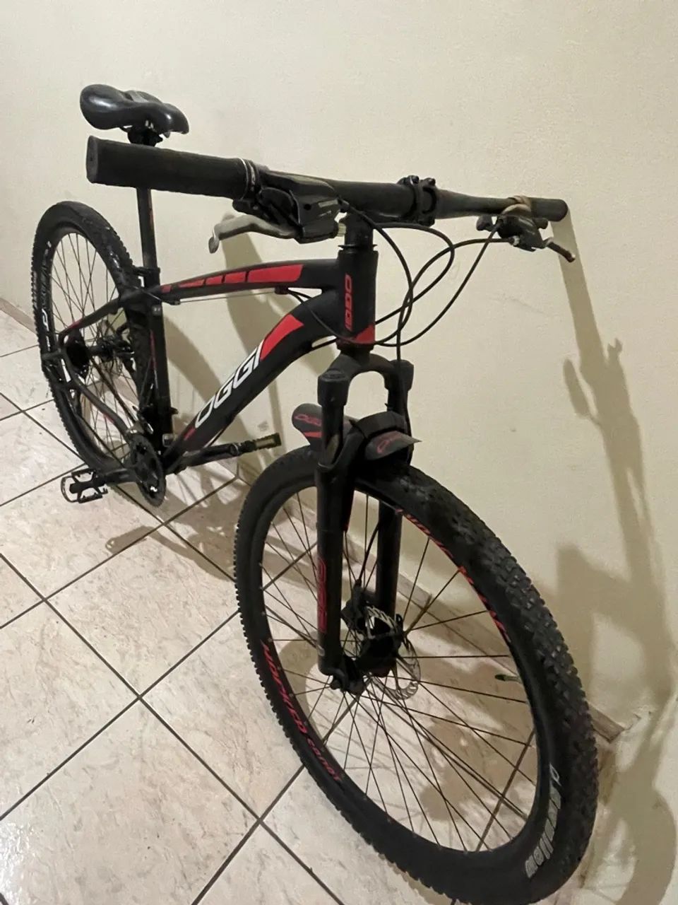Bike aro 29 suspensão regulável top - Foto 2