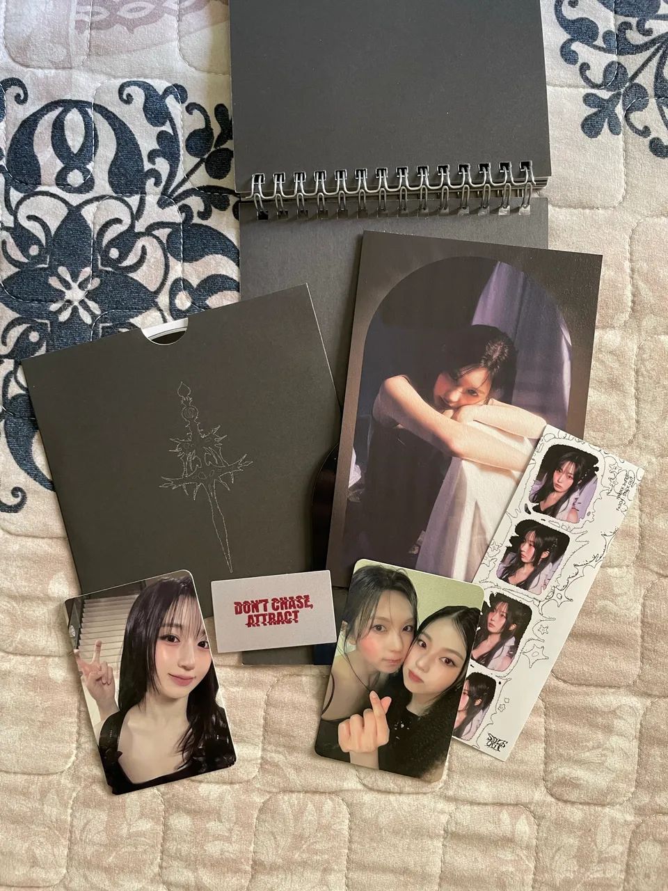 Cd NMIXX 3th Mini Album Fe3O4 : STICK OUT - Pyromancy Version Completo - Foto 4