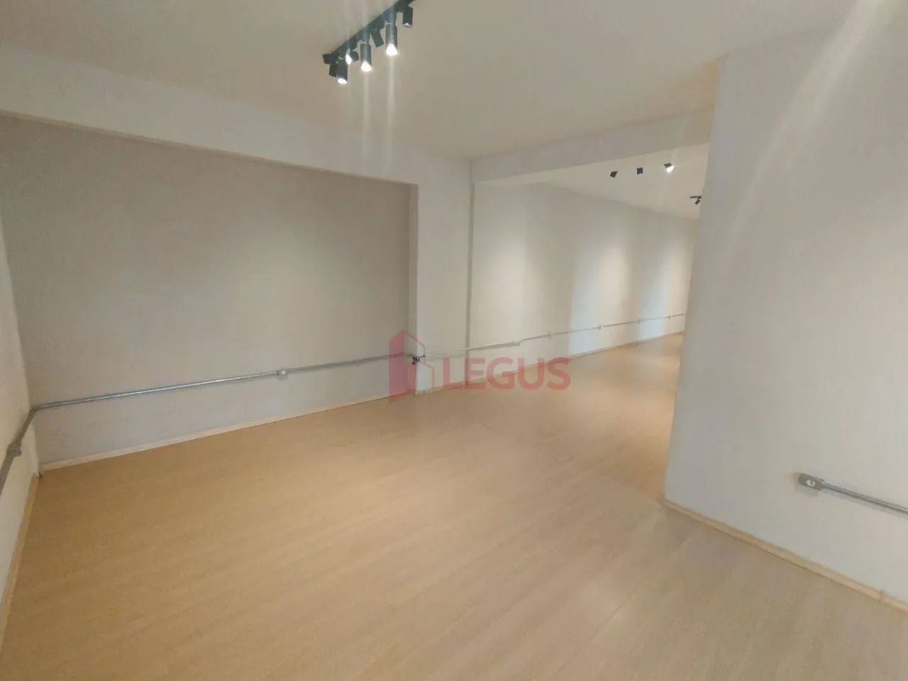 Conjunto comercial em pinheiros com 1 vaga de garagem. - Foto 5