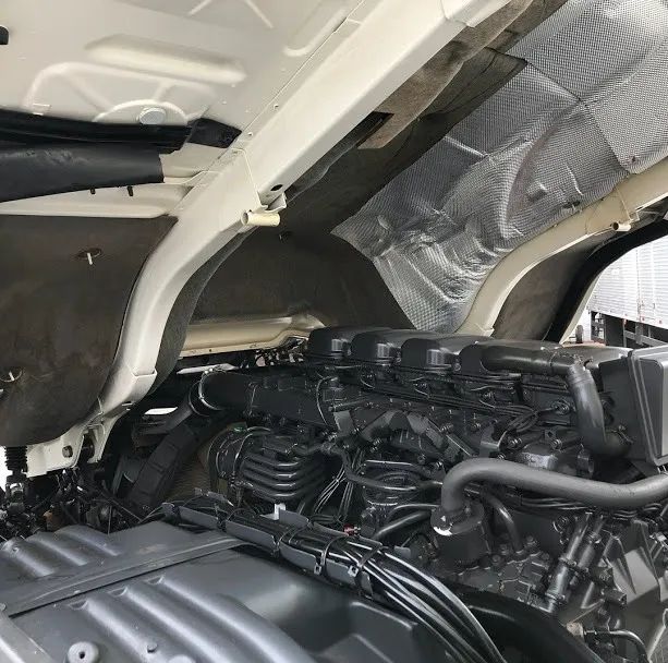 Scania P310 Baú 2015 - Foto 2