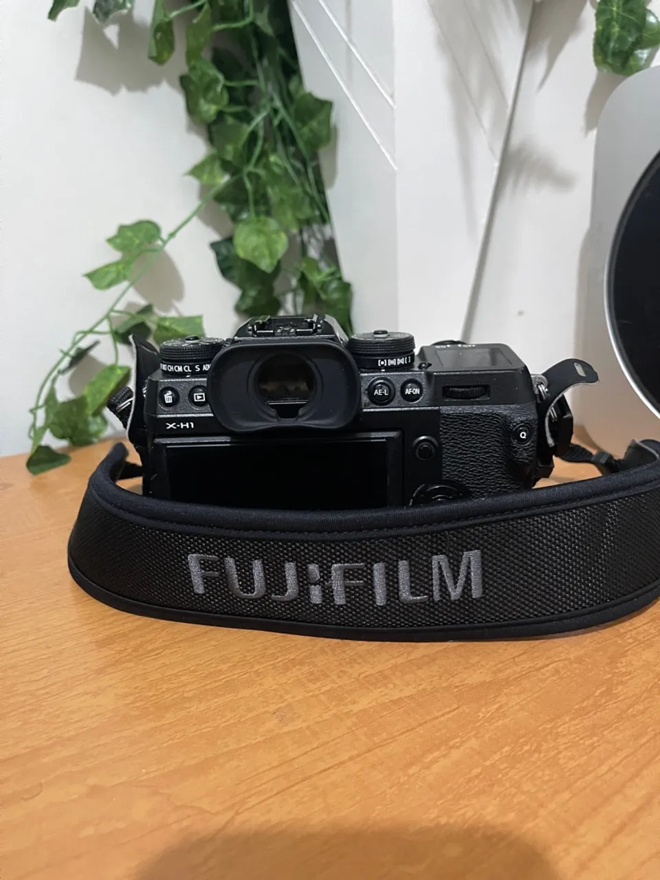 Fujifilm X-H1 - Excelente Estado+ Caixa e acessórios