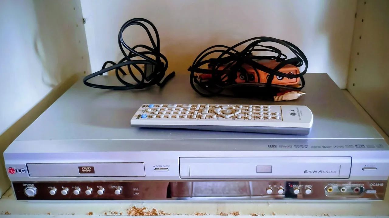 Reproductor LG. DVD  VHS 2x163824119609345120