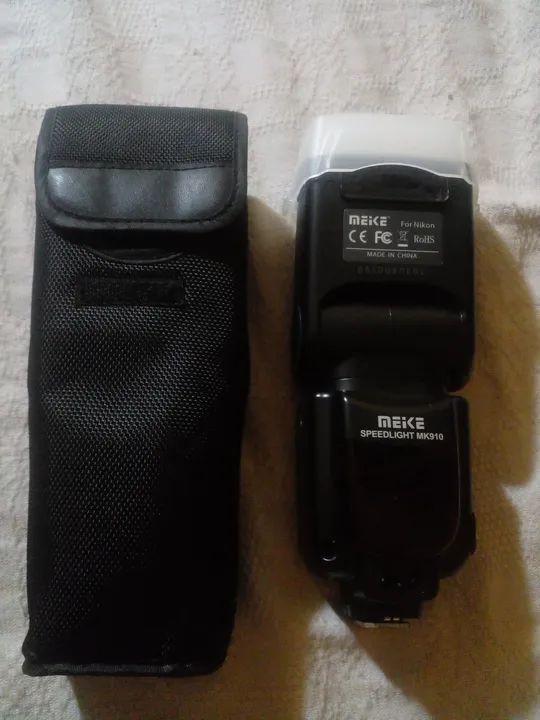 Flash Speedlite Meike MK910 para Nikon