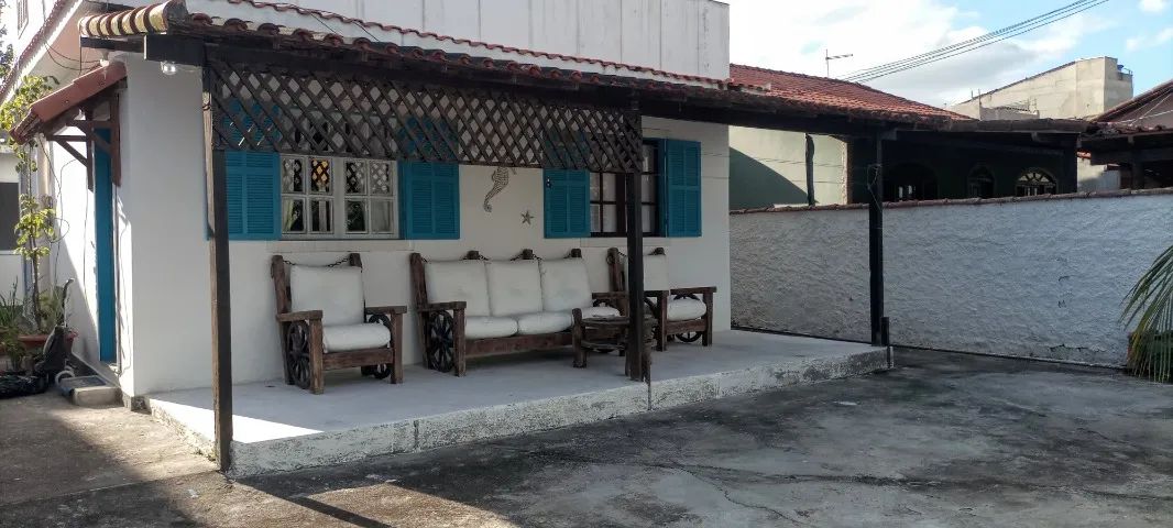 Linda e Aconchegante casa de Praia com 5 quartos em Unamar.