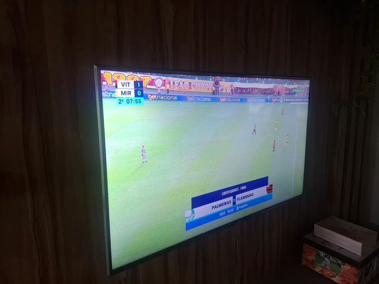 LGTV 50 polegadas UM7500PSB