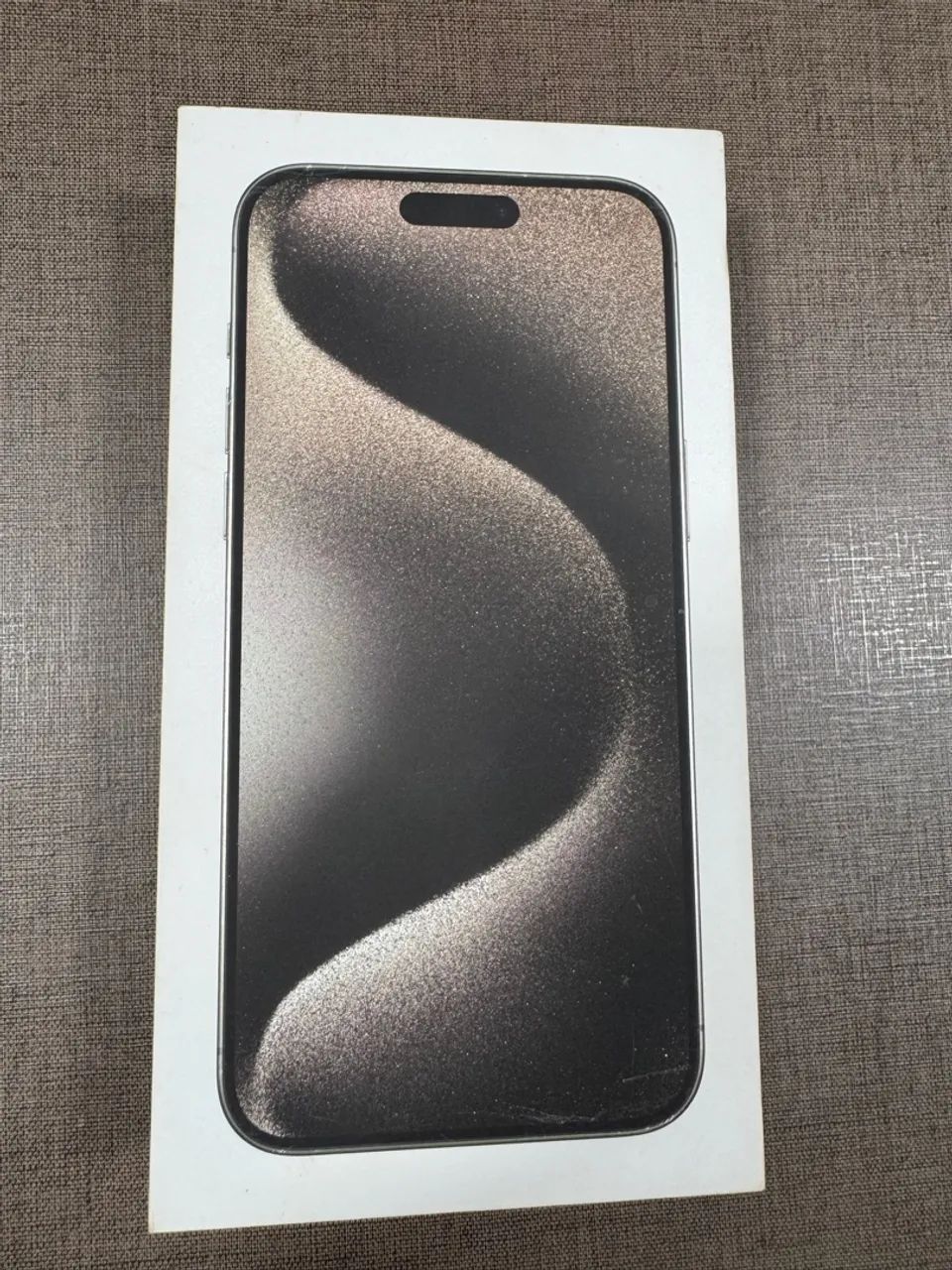 iPhone 15 pro Max 512gb novo 100% de bateria (versão americano sem chip)  - Foto 3