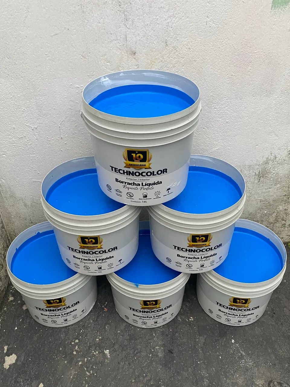 Tintas emborrachada premium impermeável balde contém 16 litros  - Foto 4