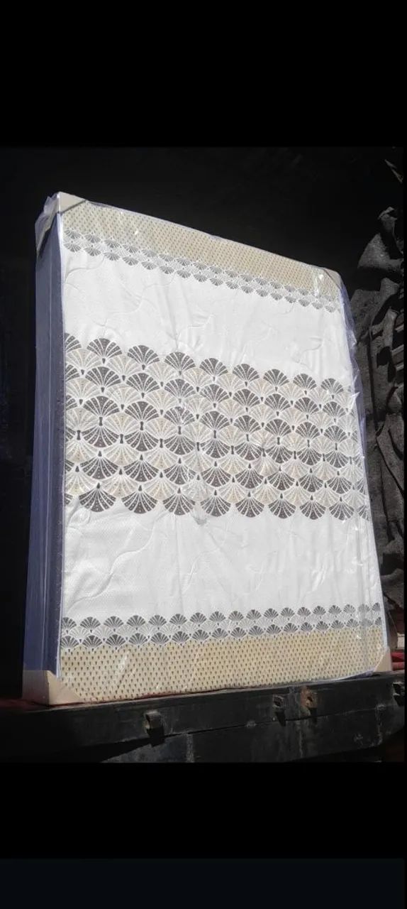Cama Box Casal   acoplada  de 05cm