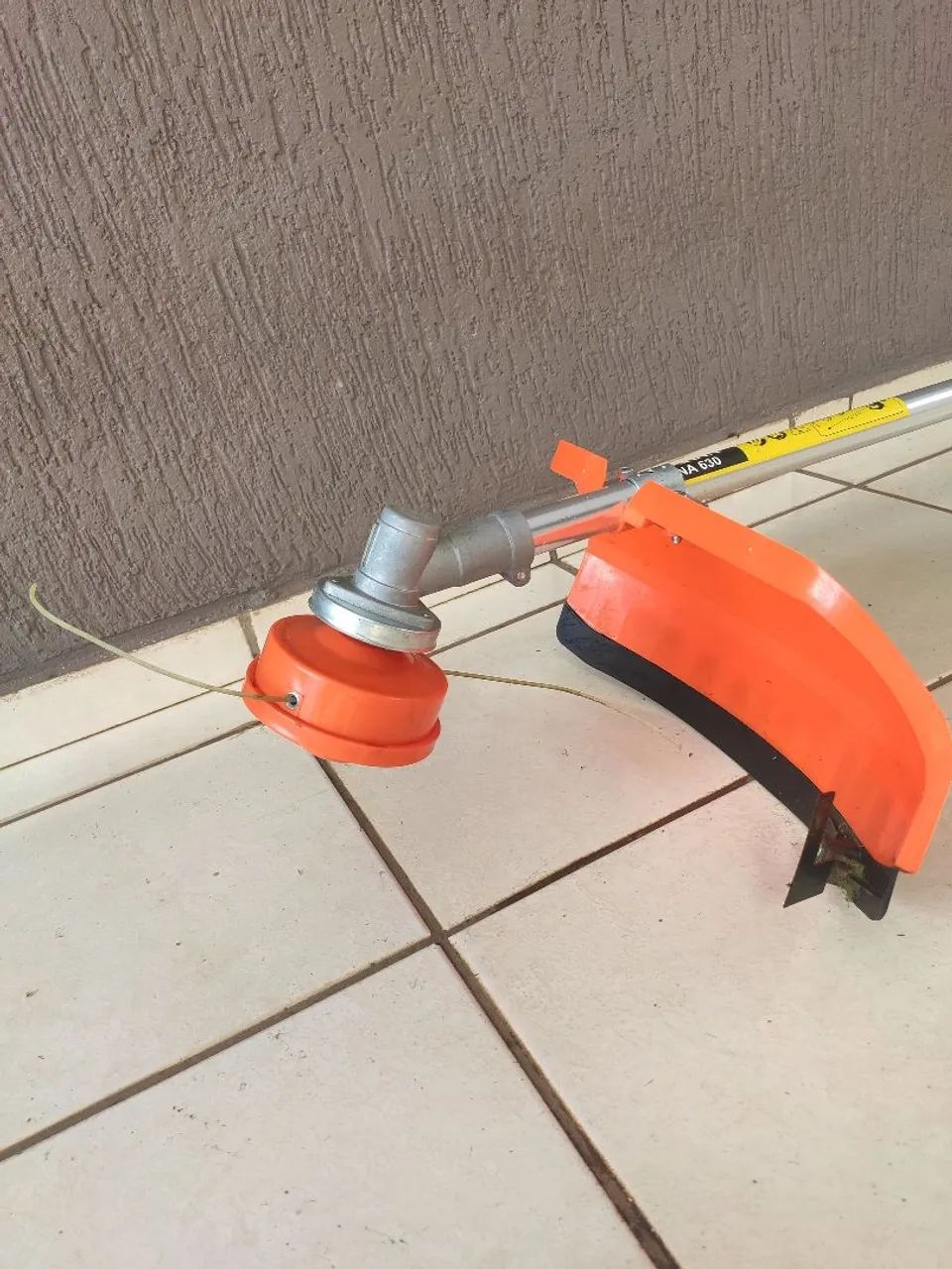 Vendo roçadeira nakan - Foto 2