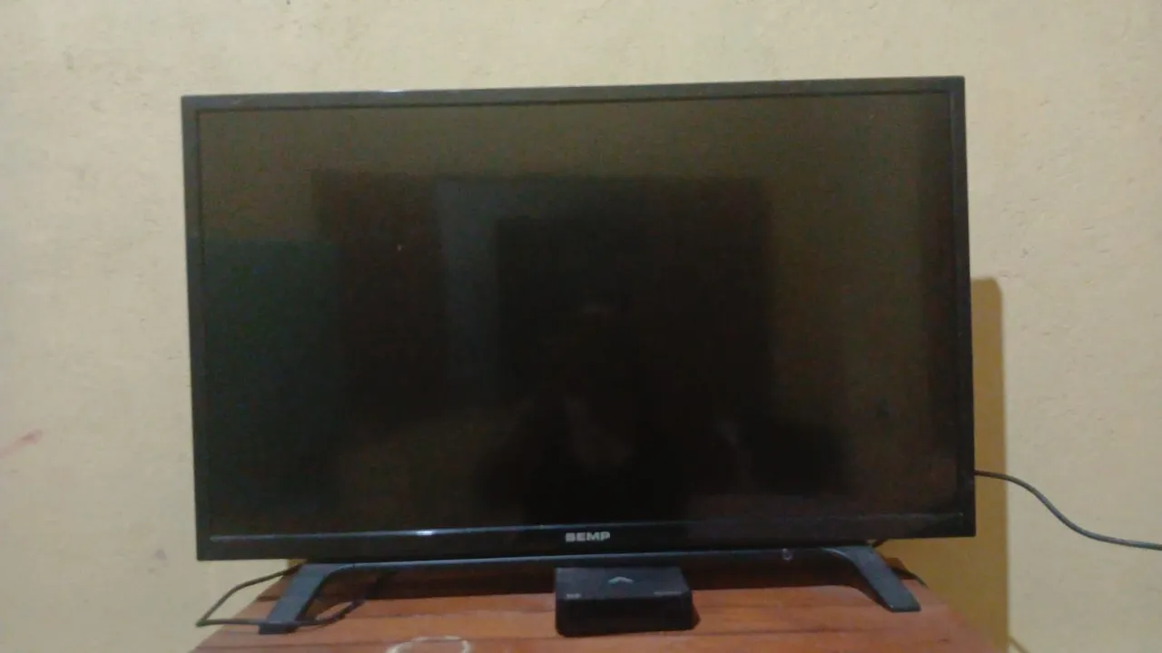 TV Semp 32 polegadas
