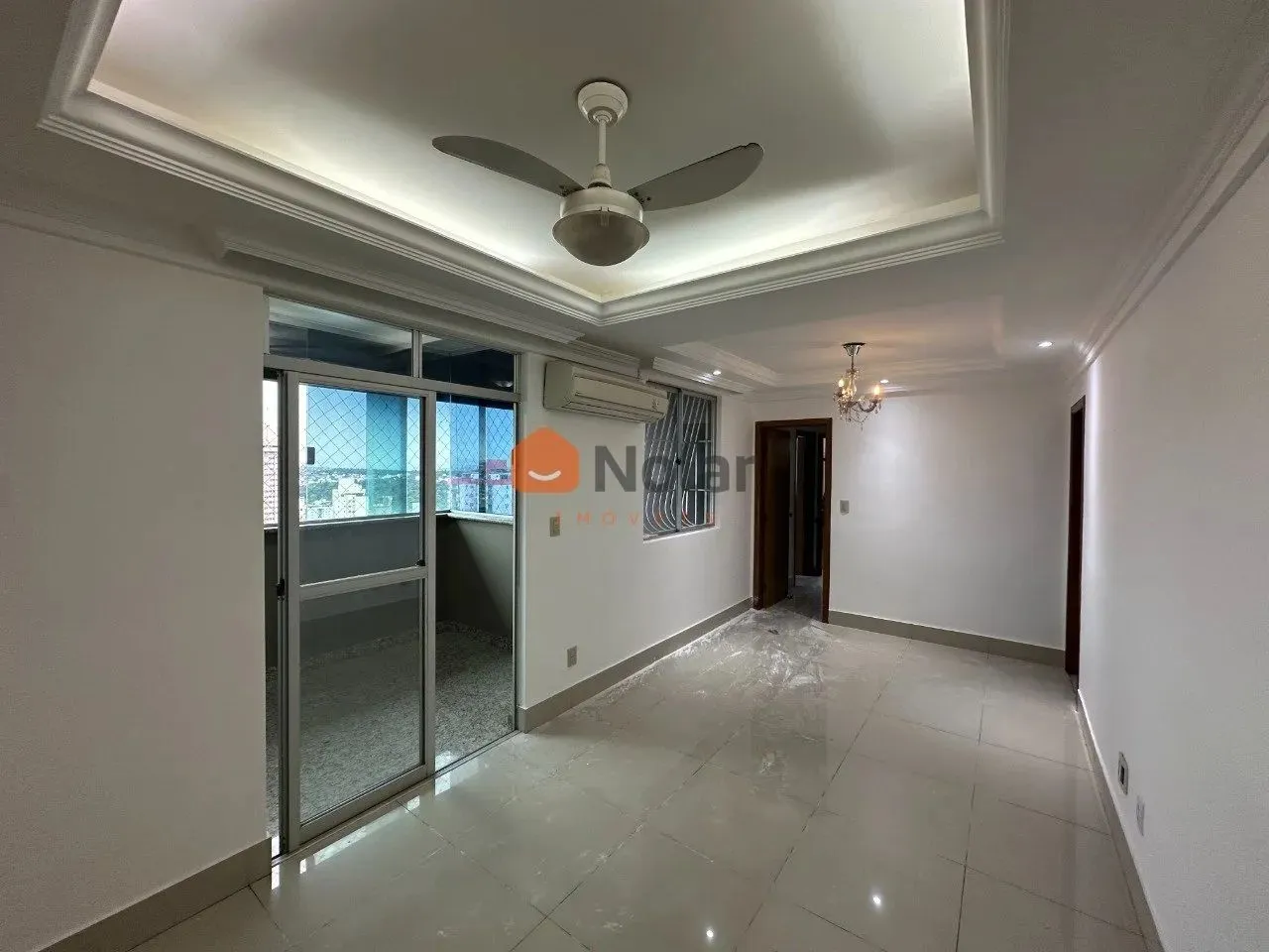 EXCELENTE APARTAMENTO DE 03 QUARTOS COM SUÍTE E 02 VAGAS DE GARAGEM NO BAIRRO CASTELO PARA