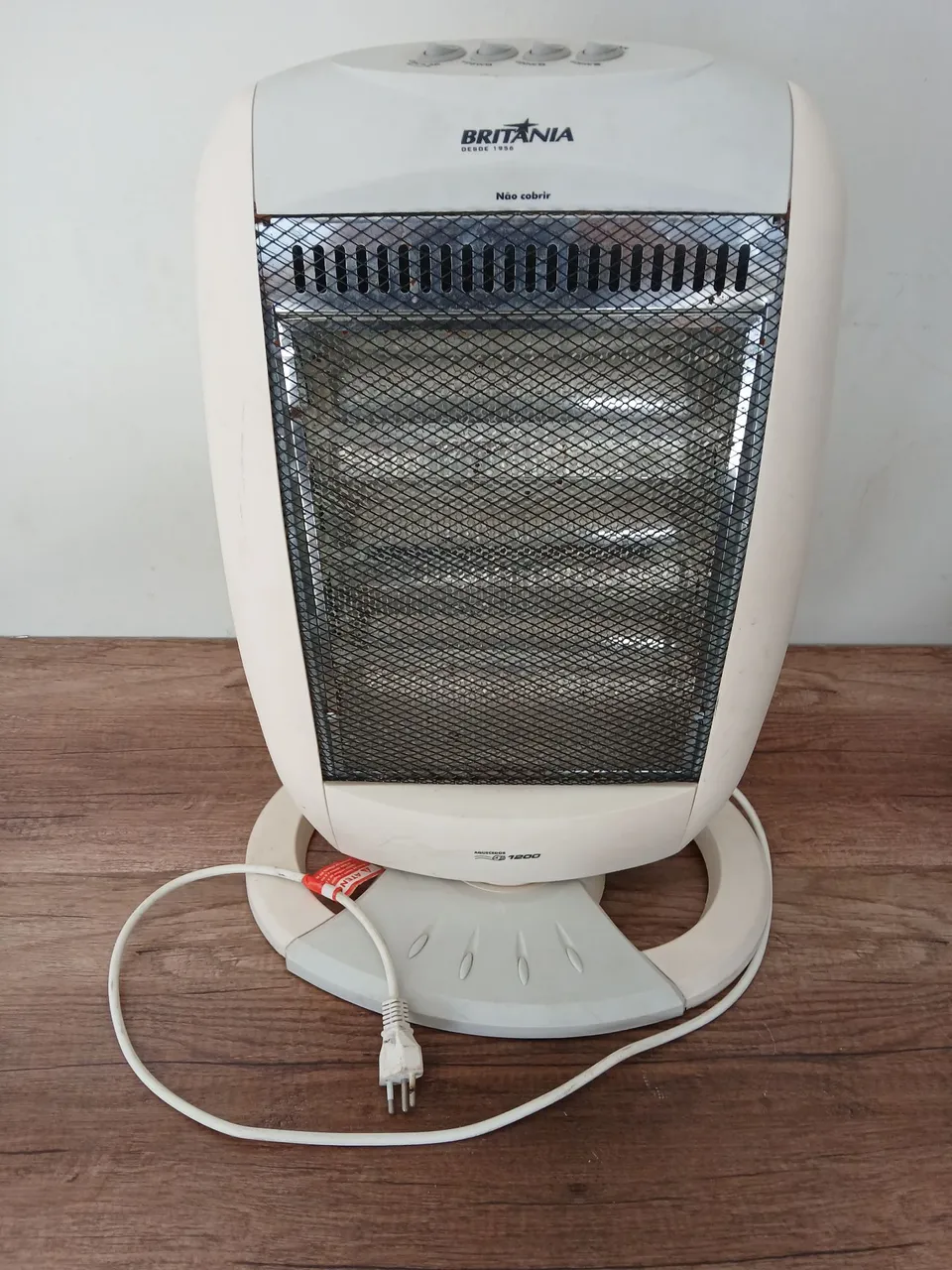 Aquecedor Elétrico Britânia 1200W