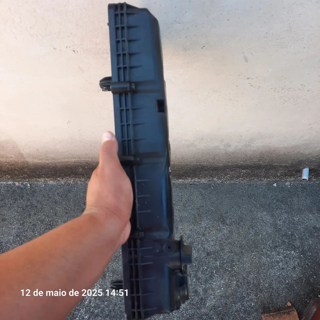 Tampa de válvula Cummins ISF 2.8 - Foto 3