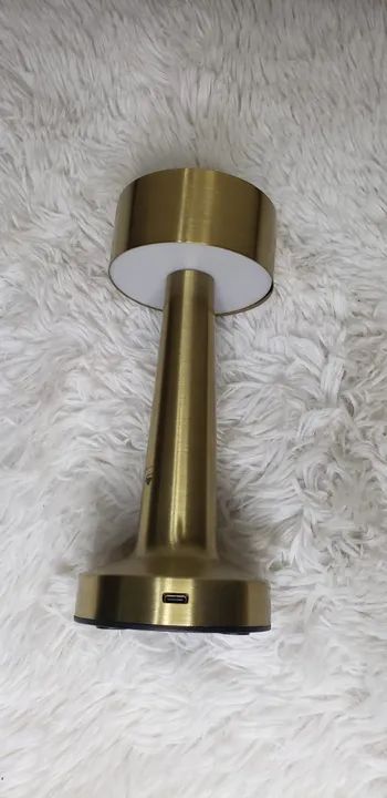 Kit 2 Luminária Abajur Led De Mesa Dourada - Foto 4