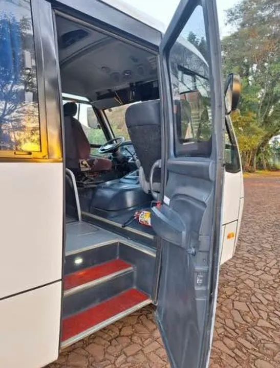 Microônibus Marcopolo - Volare W9  - Foto 4