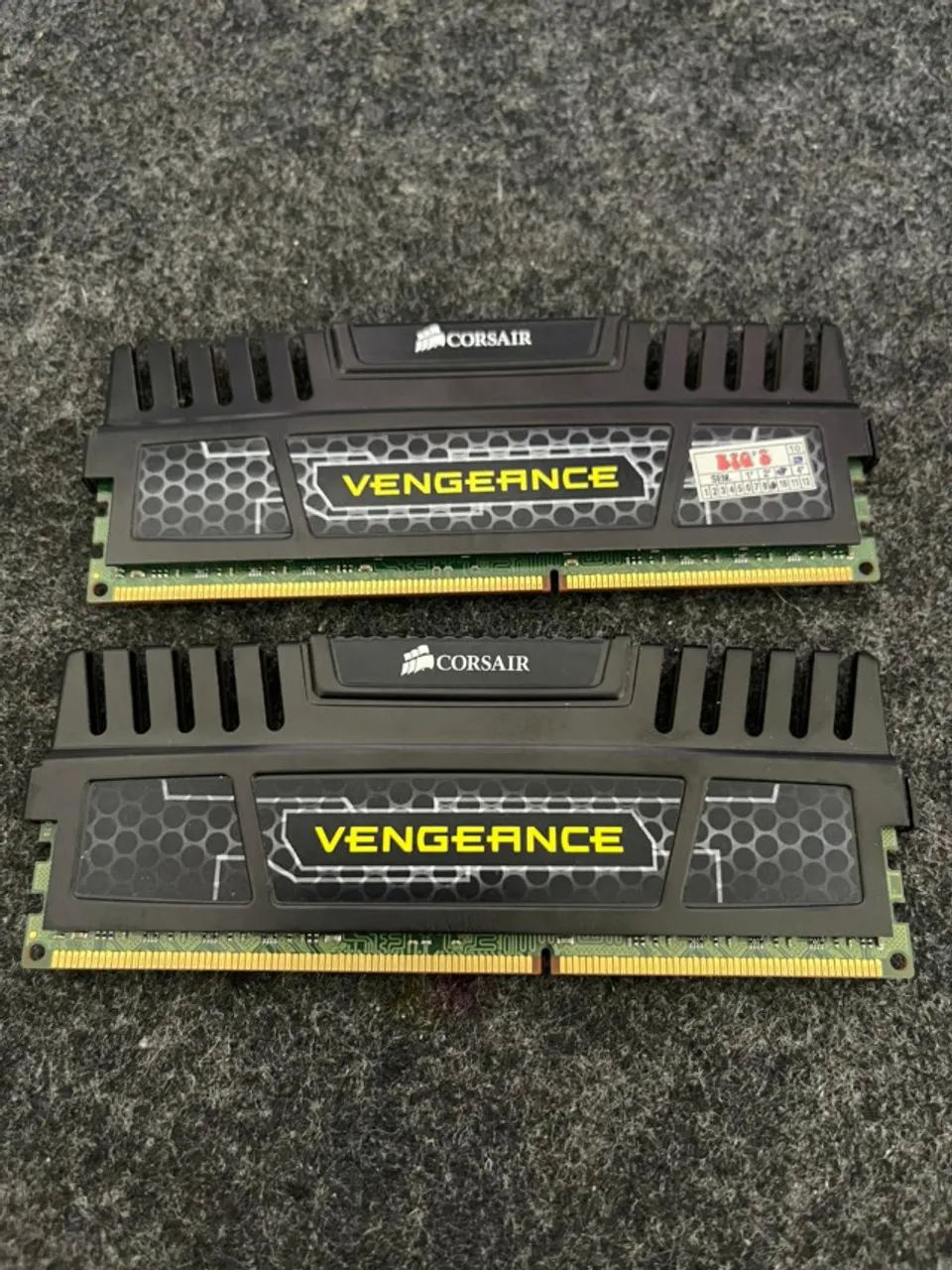 Memória Corsair DDR3 8gb (2x4gb) 1600Mhz