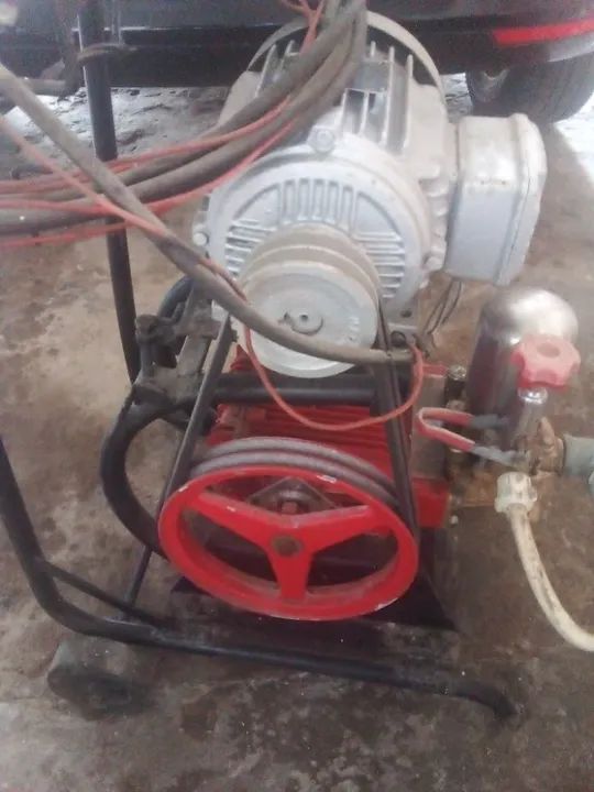 Vendo lava jato seminovo