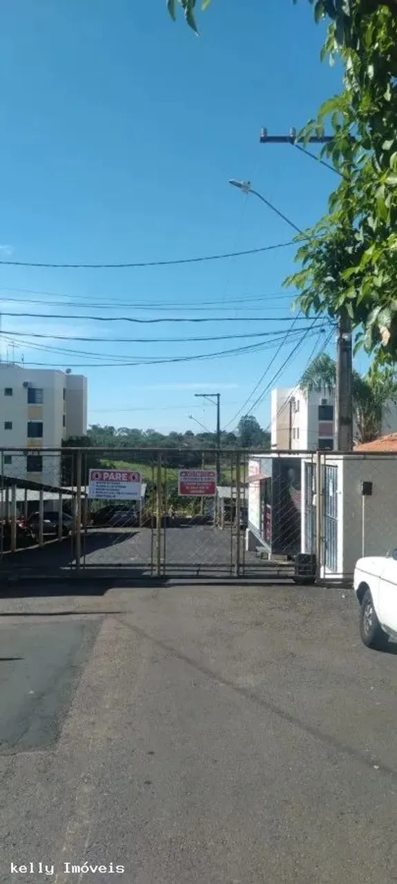 Apartamento para Locação em Presidente Prudente, Condomínio Laura, 2 dormitórios, 1 banhei