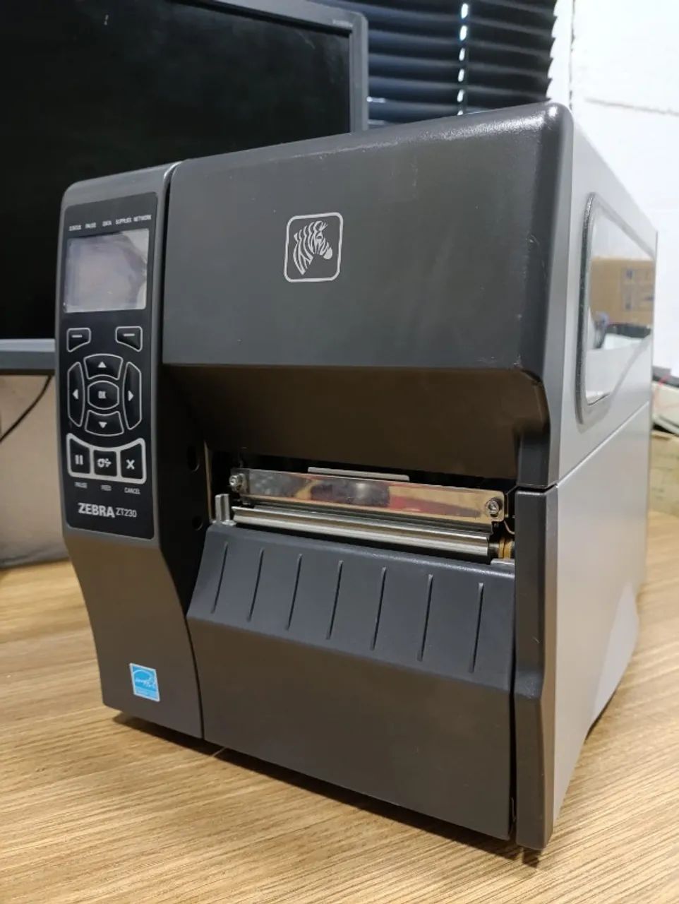 Impressora Zebra ZT230 - Foto 2