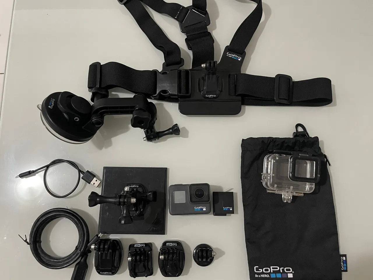 GoPro Hero 6 + acessórios