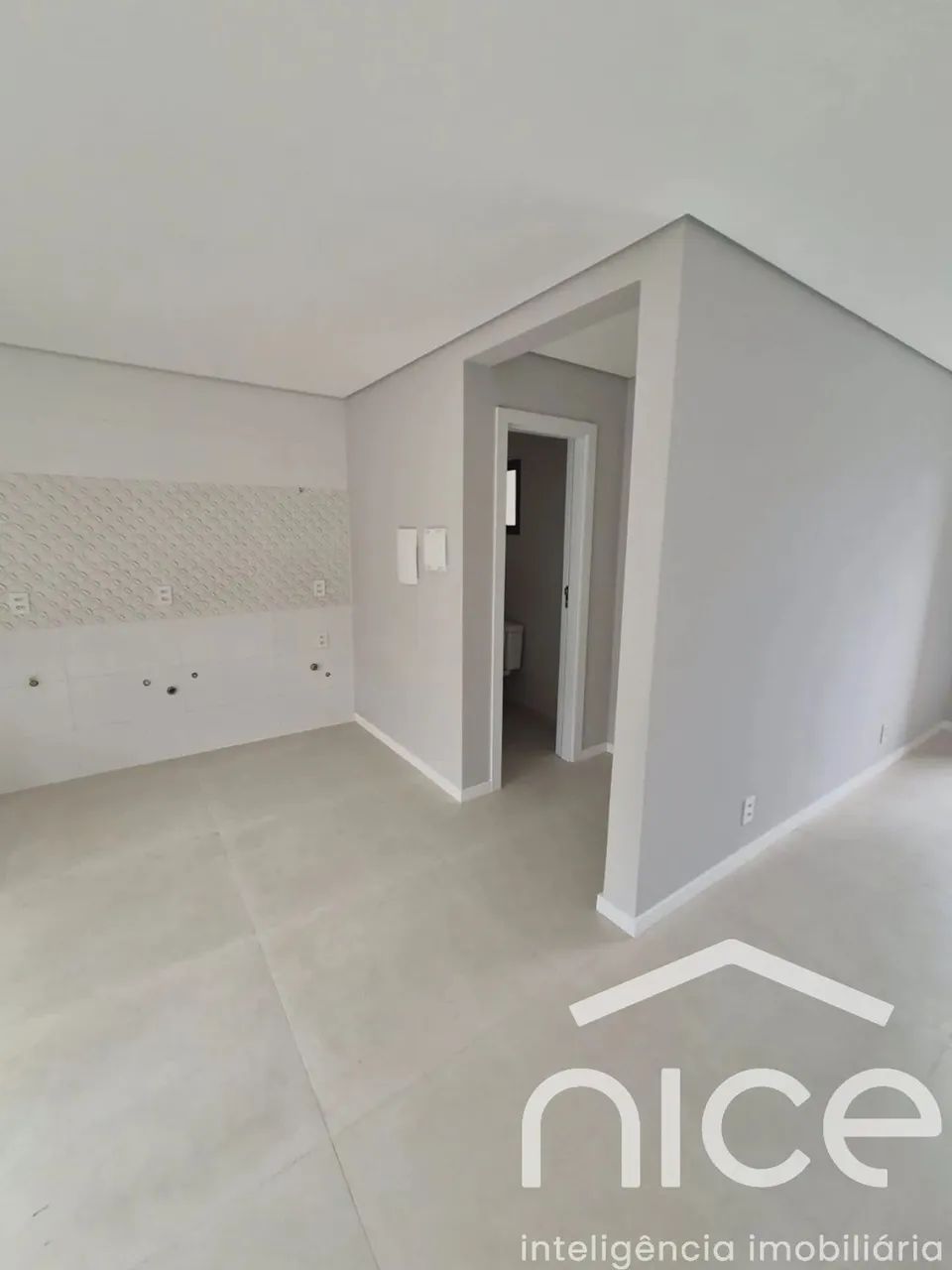 Sobrado Novo à Venda de 3 quartos no bairro São João em Itajaí- SC - Foto 4