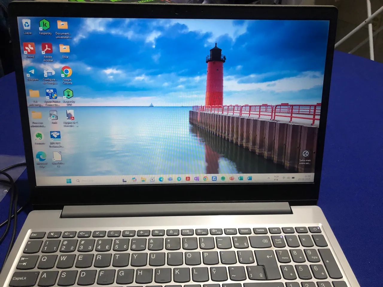 Notebook Lenovo  - Foto 2