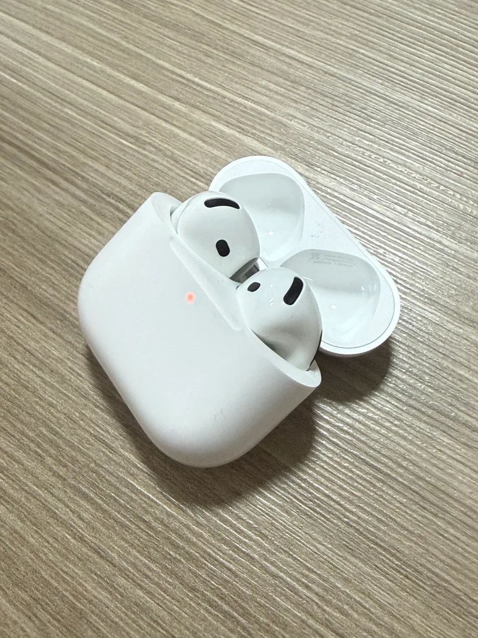 Airpods 4 - 5 dias de uso apenas - Na garantia 