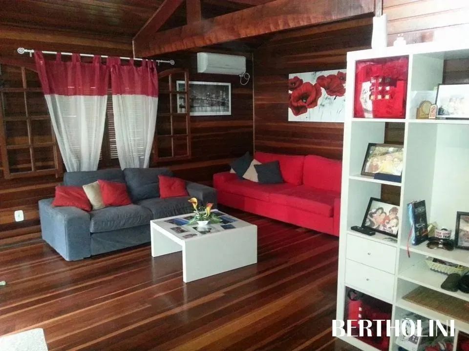 Excelente casa 4 dorms. no Jd. Martinelli - Penedo/RJ - Foto 7