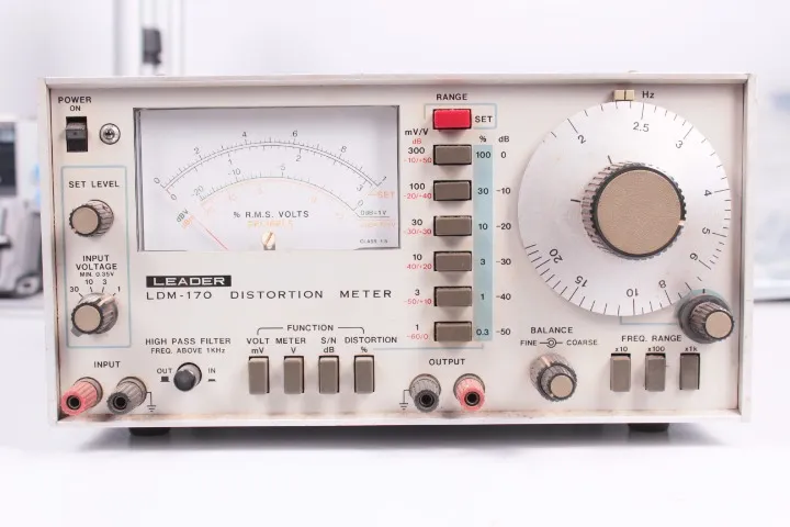 Analisador de distorção LEADER LDM-170