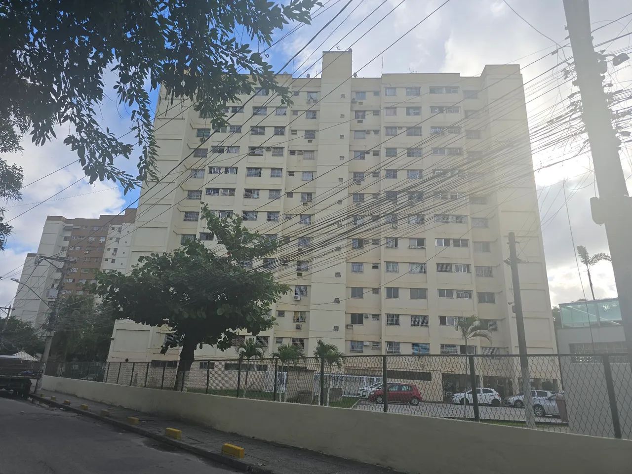 Apartamento 2q colubande - cond marinha