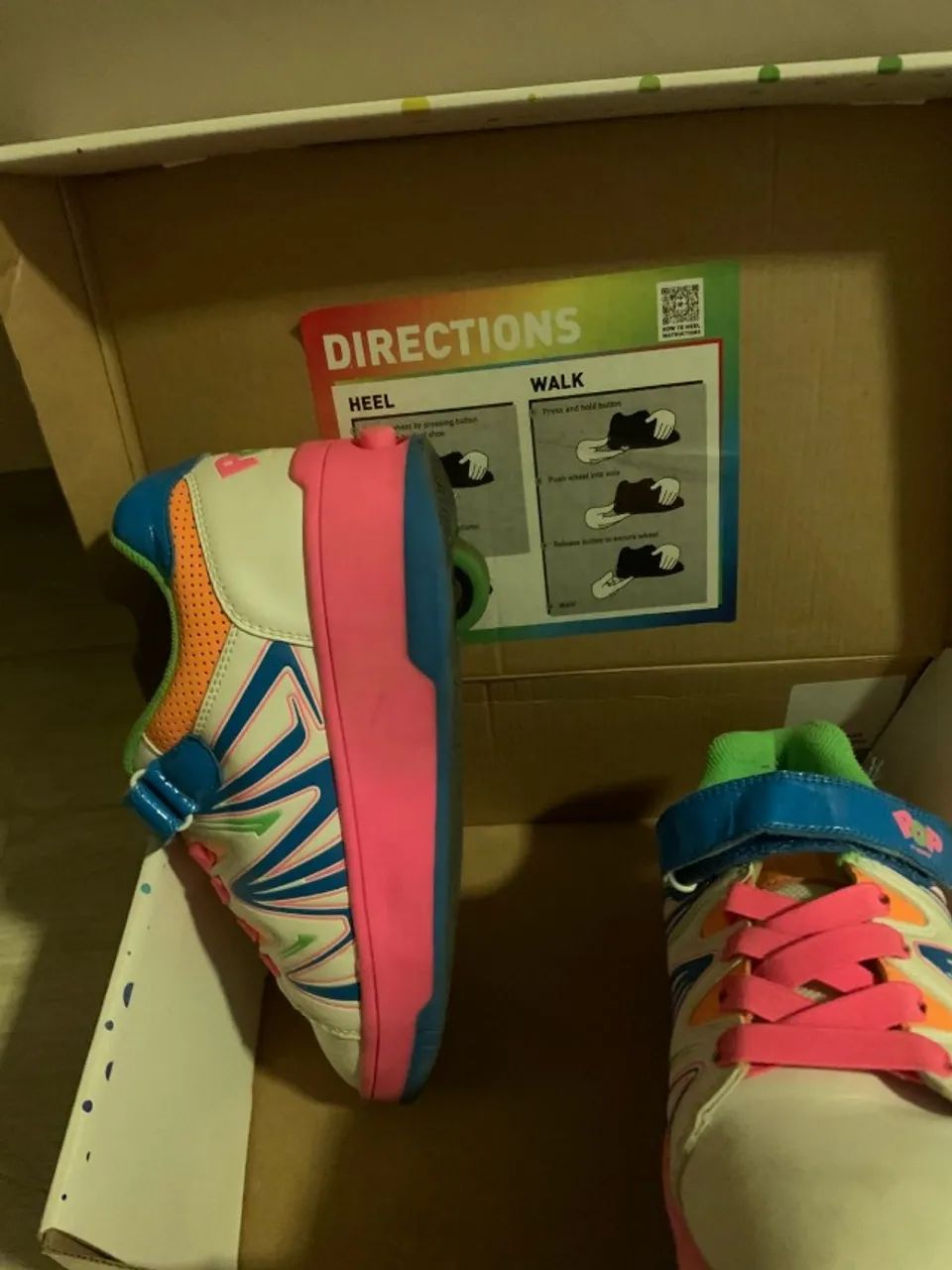 tenis de rodinha retratil numero 36 - Foto 2