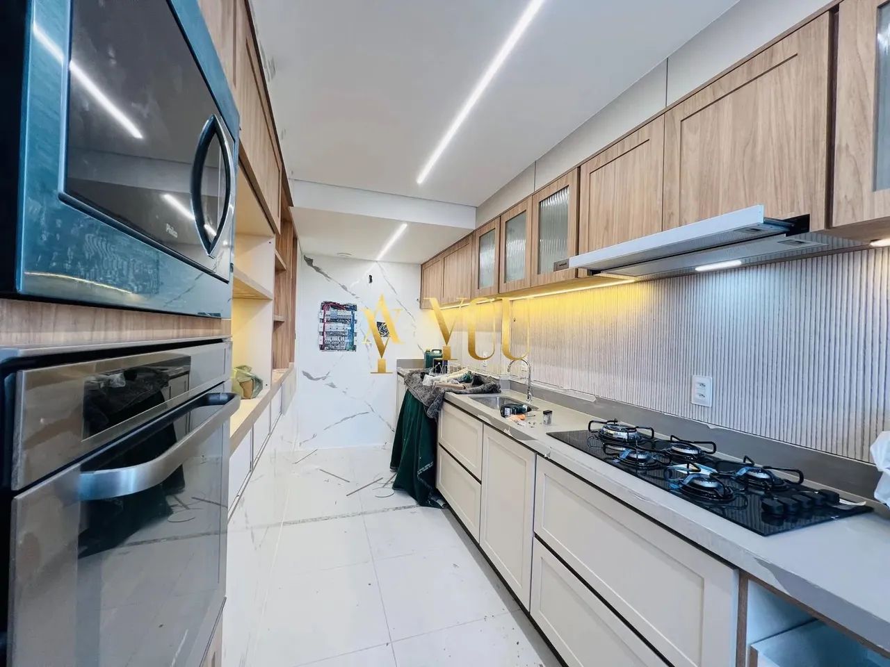 Apartamento de alto padrão Semimobiliado - Foto 4