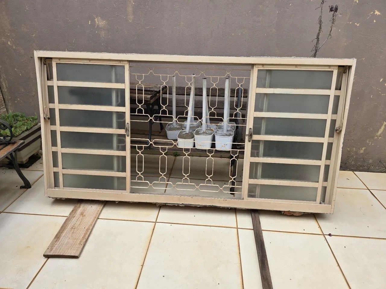 Glass Window64861278329859121