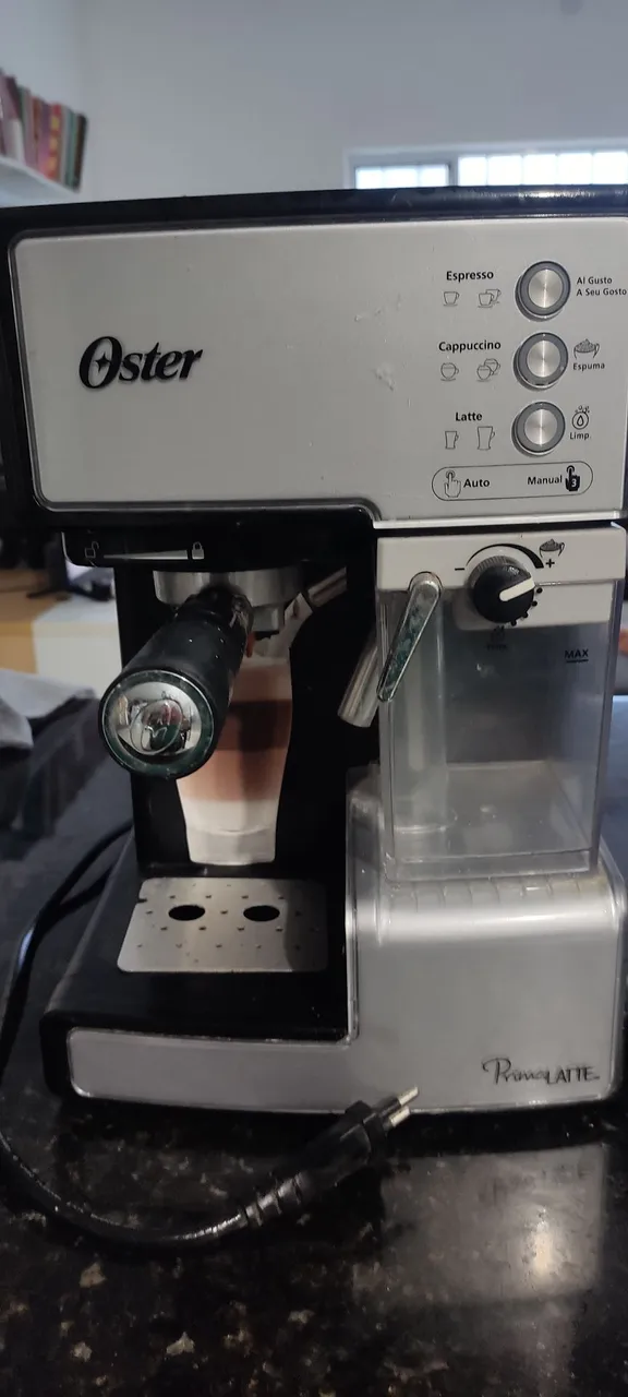 Cafeteira café expresso Oster Prima Latte
